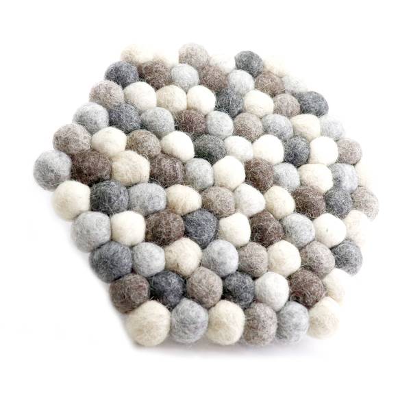 Picture of hexagon felt ball trivet