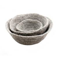 Picture of deckled edge bowl set
