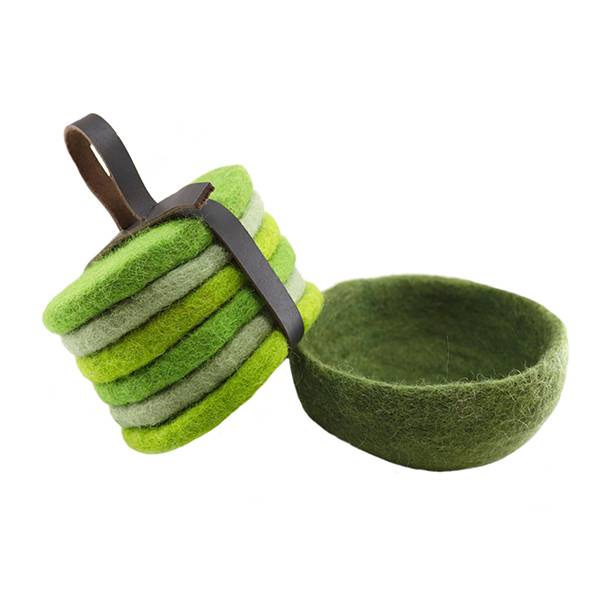 Picture of felt tea holder set