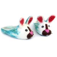 Picture of baby shoes and slippers