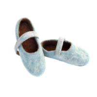 Picture of baby shoes and slippers