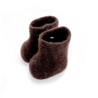 Picture of felt boots and infants