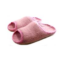 Picture of woolies slipers
