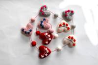 Picture of Valentine Garlands